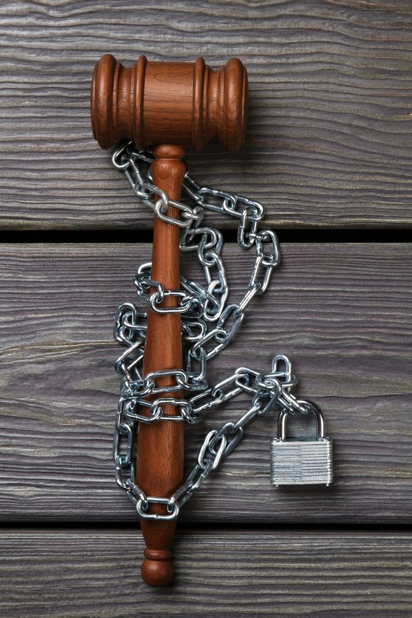 Quels sont les aspects légaux des campagnes de sensibilisation en entreprise sur les droits humains ?